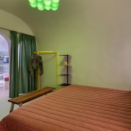 Hermes Cave House By Oias Local Cave Houses Exterior photo