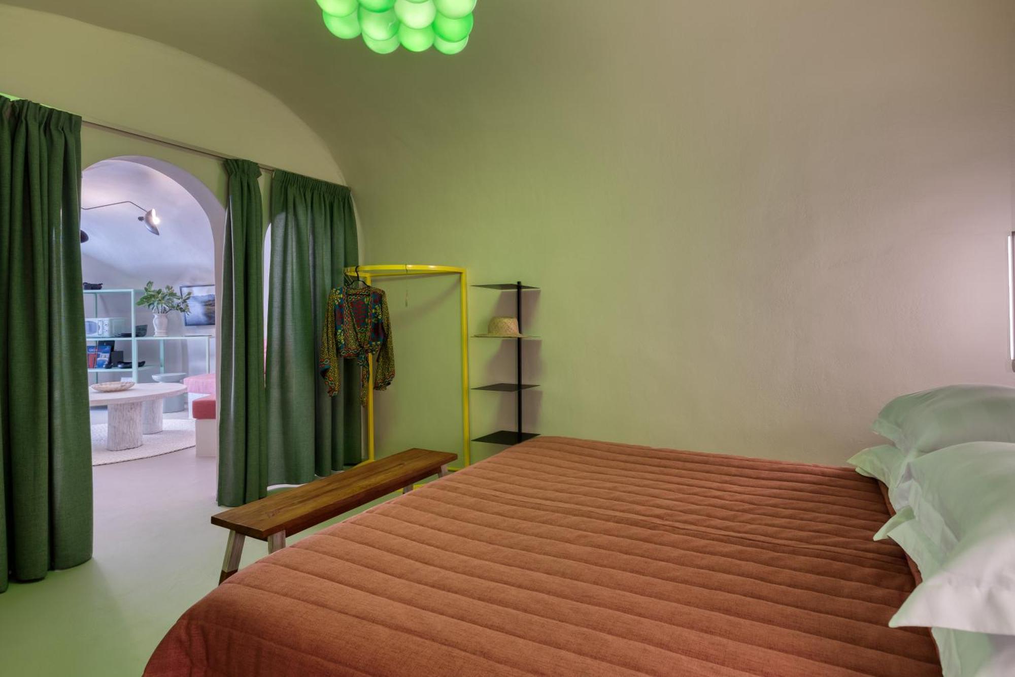 Hermes Cave House By Oias Local Cave Houses Exterior photo